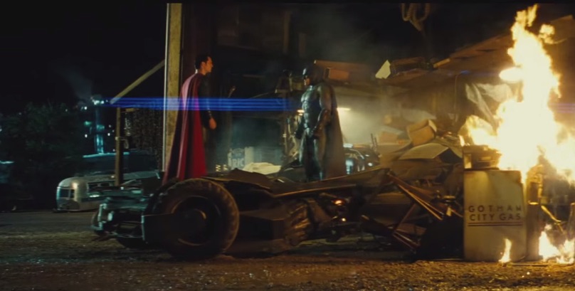 Batman v Superman SDCC Trailer